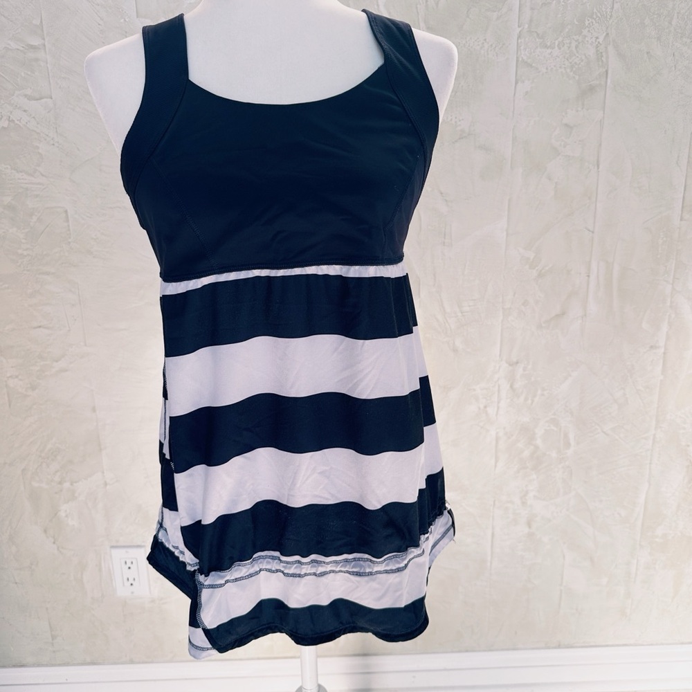 Stylish Lululemon Navy and White Women's Top